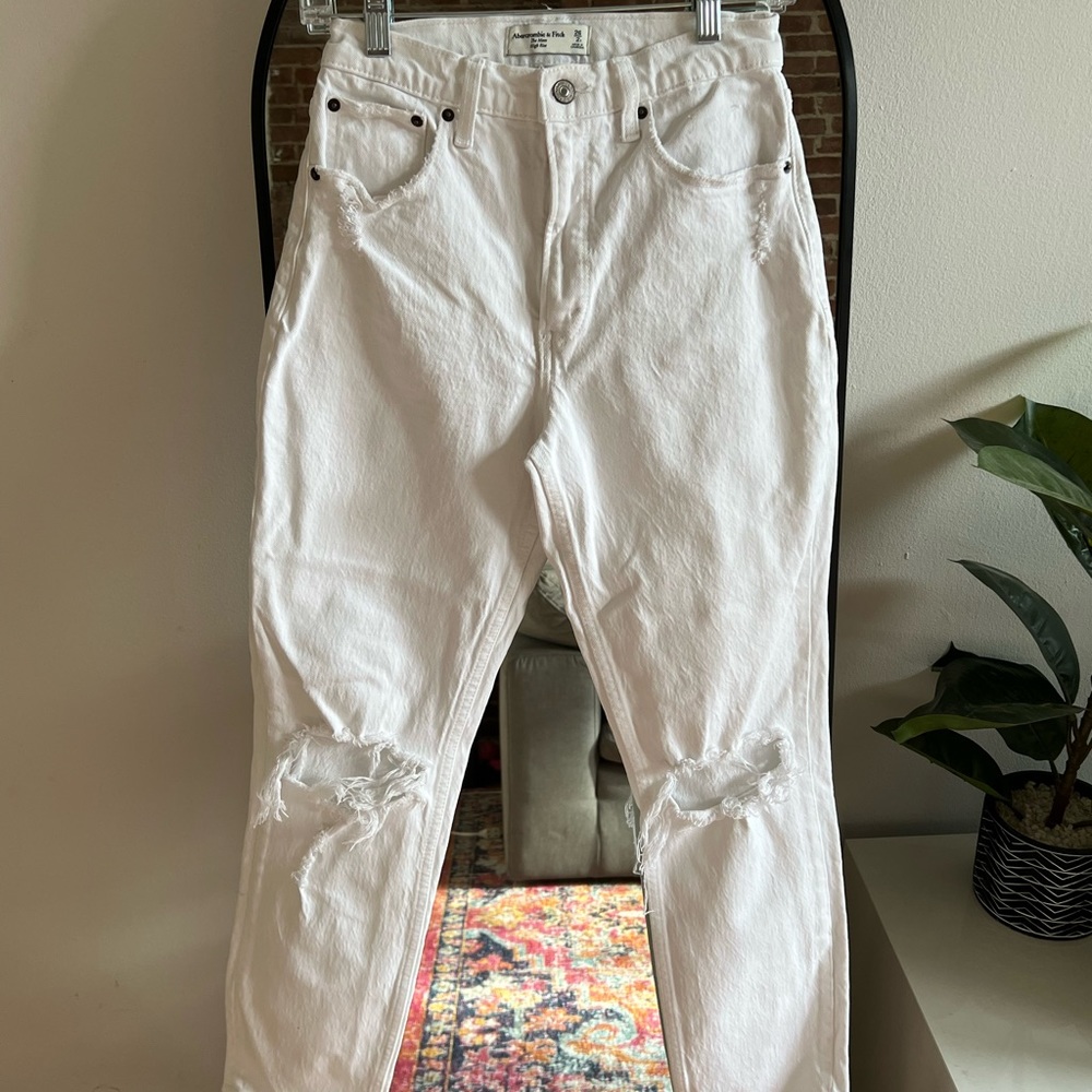 White High Rise Abercrombie Jeans